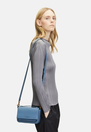 Liebeskind Penelope 2 Ch Crossbody Donna, Piccola Borsa A Tracolla Blu: Design Moderno E Leggero Per Ogni Occasione.