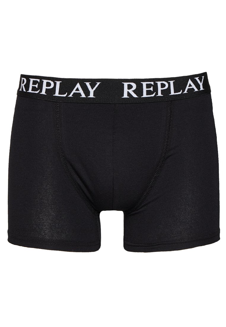 Schwarze Boxerbriefs für Herren mit einem breiten elastischen Bund, auf dem das weiße "REPLAY"-Logo wiederholt ist.