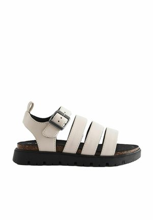 CHUNKY - Sandalias de senderismo - white