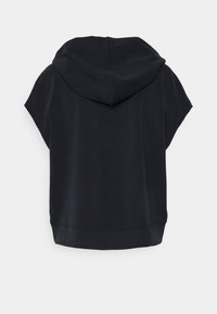 Czarny sweatshirt z kapturem o skróconym kroju i krótkich rękawach. Gładka tekstura, podstawowe szwy oraz kaptur ze sznurkiem.