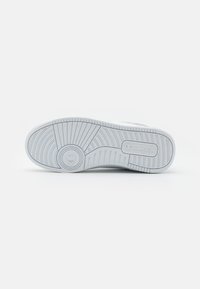 Champion RD18 2.0 - Scarpe da basket - light grey/white/pink