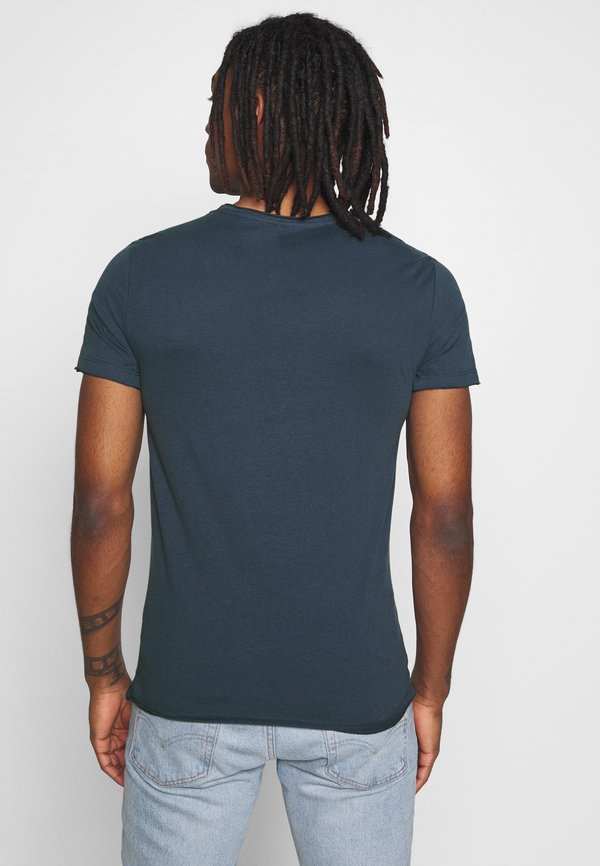 NHNoel - Basic T-shirt4