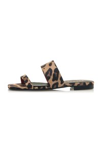 Sandalias deslizantes de estampado de leopardo con dos correas anchas y una suela plana. El material parece suave y ligero, mostrando un patrón negro y marrón.