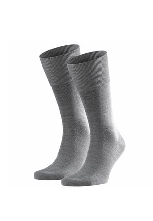 Paar schlichte graue Kniestrümpfe mit gerippten Bündchen, aufrecht vor weißem Hintergrund dargestellt.