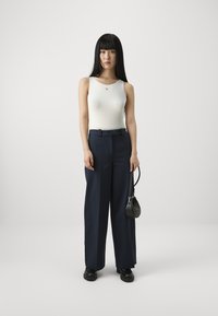 Guess KIM - Top - smash taupe