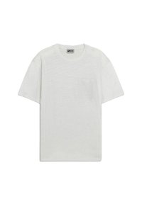 T-shirt bianco a maniche corte realizzato in tessuto leggero, con collo girocollo e una piccola tasca sul lato sinistro del petto. Texture liscia, design semplice.