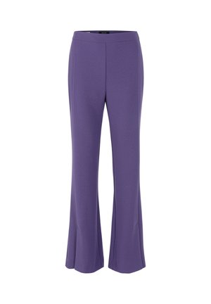 Lila ausgestellte Hosen aus elastischem Stoff, mit glatter Textur, Bund und dezenten Nähten an der Vorderseite.