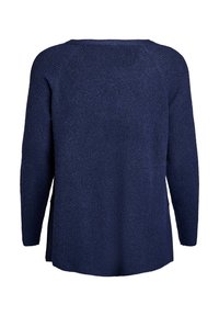 Maglione di maglia blu navy con vestibilità comoda, maniche lunghe, scollo rotondo e spacchi laterali per facilitare il movimento. Dettaglio in tessuto strutturato.