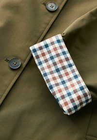 SINGLE BREASTED HEIRTAGE WITH CONTRAST COLLAR - Trenchcoat - khaki green