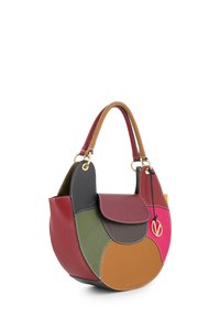 Leren handtas met een ronde vorm en een mix van gekleurde panelen: bordeauxrood, groen, zwart, bruin en roze. Accentueert met gouden hardware.