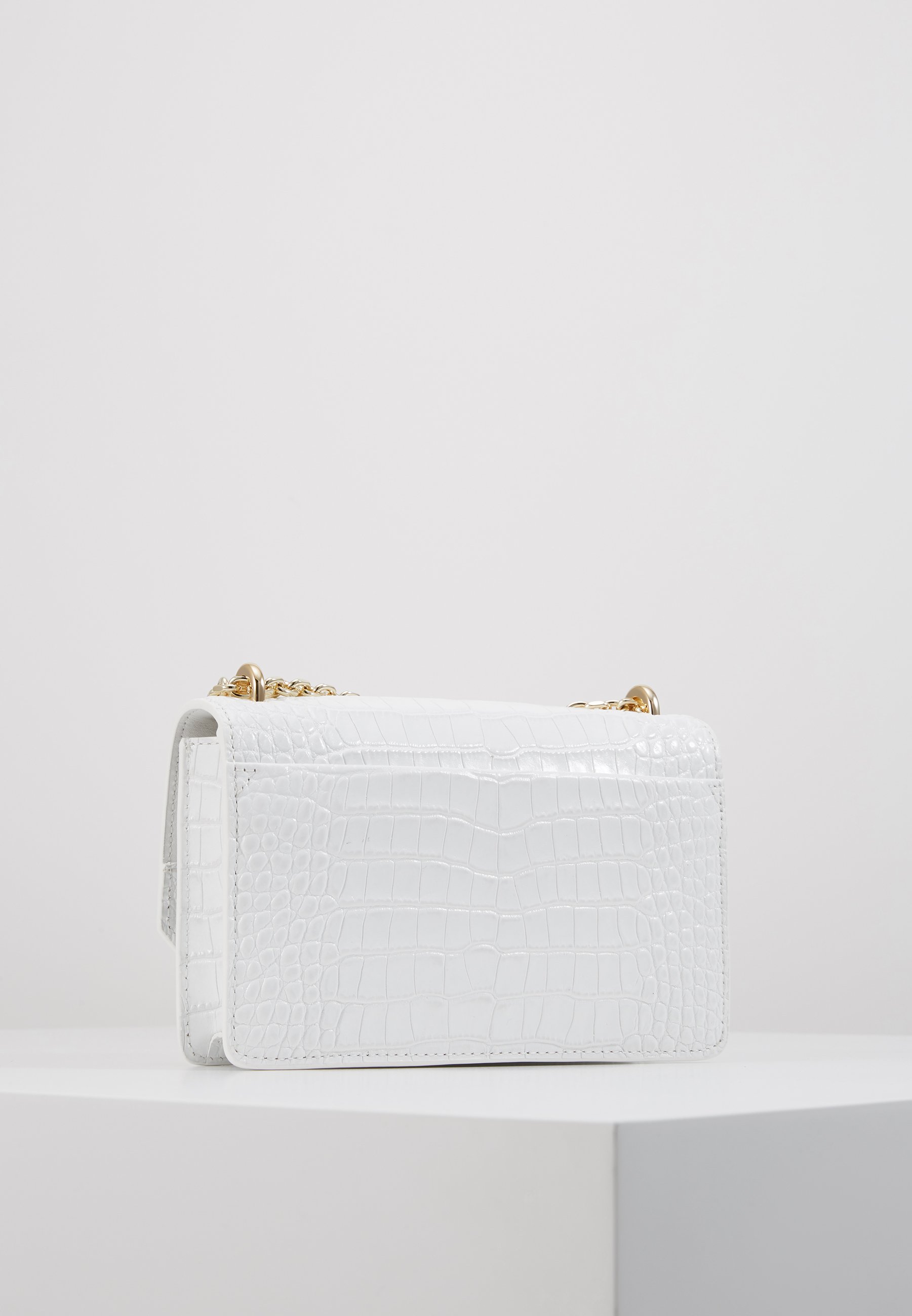 3.1 Phillip Lim ALIX CHAIN Skulderveske white Zalando.no 3.1 Phillip Lim ALIX CHAIN Skulderveske white Zalando.no