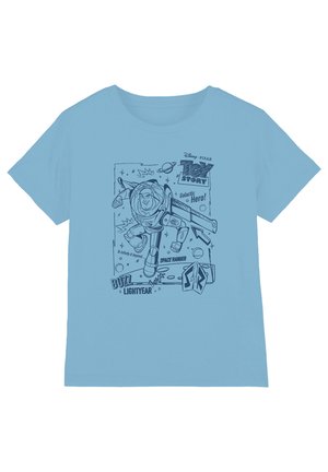 Hellblaues T-Shirt mit Buzz Lightyear im Raumanzug sowie den Schriftzügen "Toy Story", "Galactic Hero" und weltraumbezogenen Grafiken.
