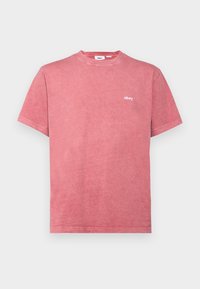 Unselected, mineral red