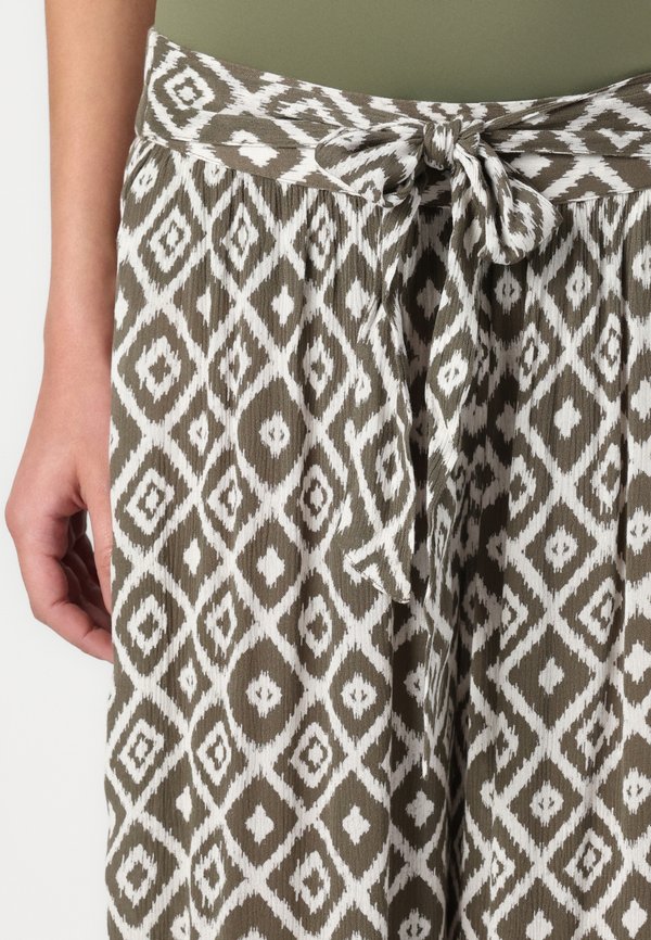 ONLPAKJA LIFE BELT PANTS - Trousers4