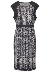 Vestido sin mangas con un diseño estampado en azul marino y blanco, acentos en negro sólido en los hombros, una cintura ajustada y corte a la altura de la rodilla.