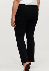 Ellos Plus collection Bukser - schwarz