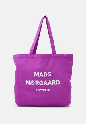 Mads Nørgaard Cabas - purple