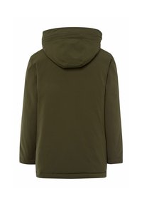 Giacca a vento verde oliva con superficie liscia, design di media lunghezza e dettagli cuciti su spalle e maniche.