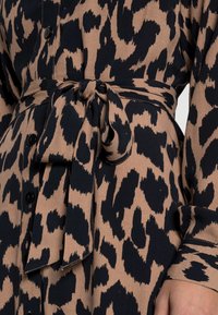Part Two CARMAE - Vestido camiseiro - dark navy