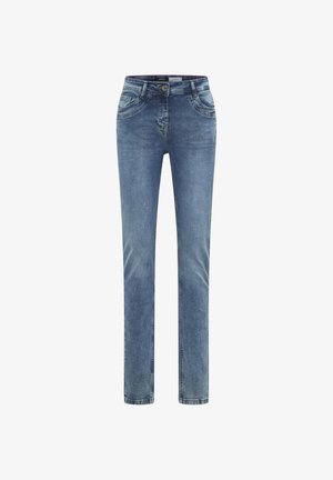 Hellblaue Jeans aus Denim mit geradem Schnitt, fünf Taschen, Knopfverschluss und dezenten Verwaschungen. Textil mit sichtbaren Nähten.