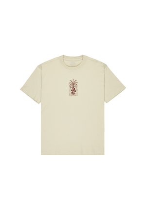 Beige bomulls t-shirt med korta ärmar och rund halsringning. Centrerad röd grafik med ett motiv av en orm och palmer.