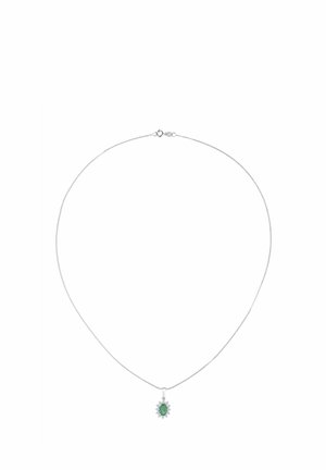 Srebrna lančana ogrlica s ovalnim zelenim kamenom u privjesku, okružena malim prozirnim akcentima, glatke teksture i minimalističkog dizajna.