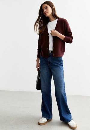 New Look BURGUNDY BUTTON - Gilet - burgundy