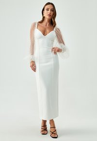 BWLDR ARLI  - Maksi suknelė - white