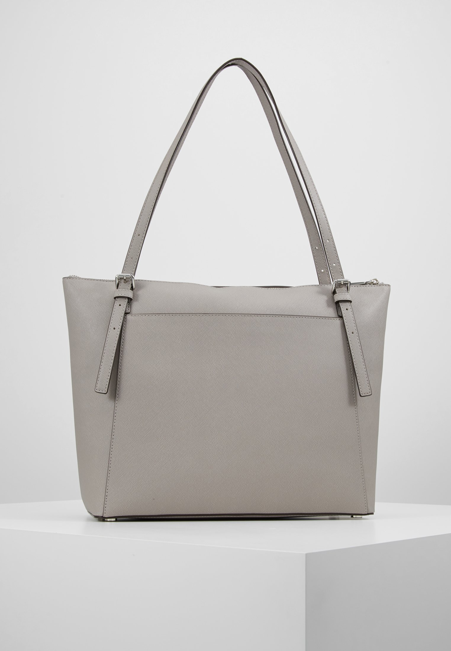 grey totes