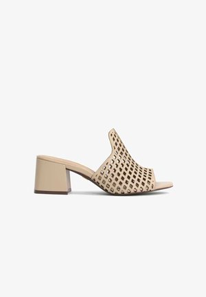 SAGE - STYLISH MULES WITH MESH CUT-OUTS - Heeled mules - beige