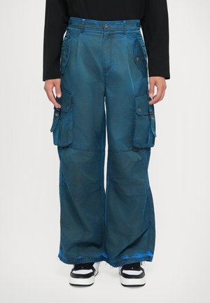 CARGO TROUSERS IN SPRAY PAINTED  - Παντελόνι cargo - prussian blue