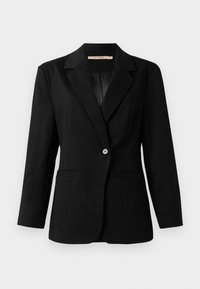 Černý blazer s jemným pruhovaným vzorem, s jedním knoflíkem a klopami, s dvěma předními kapsami, zobrazený na bílém pozadí.