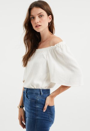 DAMES TOP MET GESMOKTE HALSLIJN - Blouse - white
