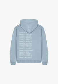 Selezionato, light blue