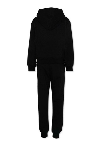 Felpa nera con cappuccio e pantaloni jogger abbinati, mostrati da dietro su uno sfondo bianco.