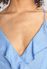 Guess Jeansklänning - blue denim