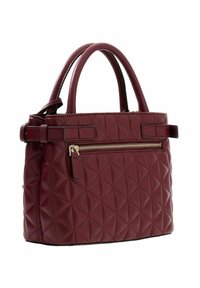 Bordowa pikowana torebka ze skóry z górnymi uchwytami, o strukturalnym kształcie i przednią kieszenią na zamek. Ozdobiona elementami w złotym odcieniu.