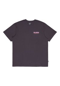 Κοντομάνικο t-shirt με στρογγυλή λαιμόκοψη από βαμβάκι σε σκούρο μωβ χρώμα. Διαθέτει ροζ γραφικό κείμενο στο μπροστινό μέρος, κανονική εφαρμογή και μικρή ετικέτα με λογότυπο στο πλάι.