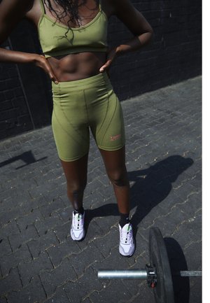 7 DAYS Active PANELLED BIKE SHORTS - Leggings - capulet olive