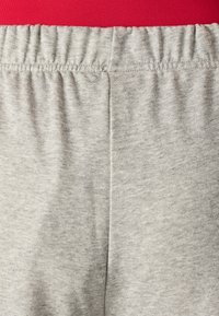 Pieces PCCHILLI SUMMER WIDE PANTS - Auduma bikses - light grey melange