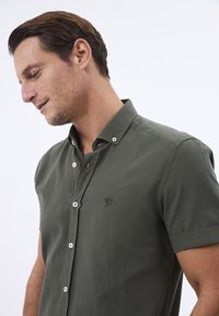 Felix Hardy Skjorter - khaki