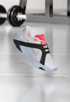Nike Performance, HYBRID RN - Тренировъчна обувка - white/metallic silver-coloured/black/laser crimson/football grey/yellow