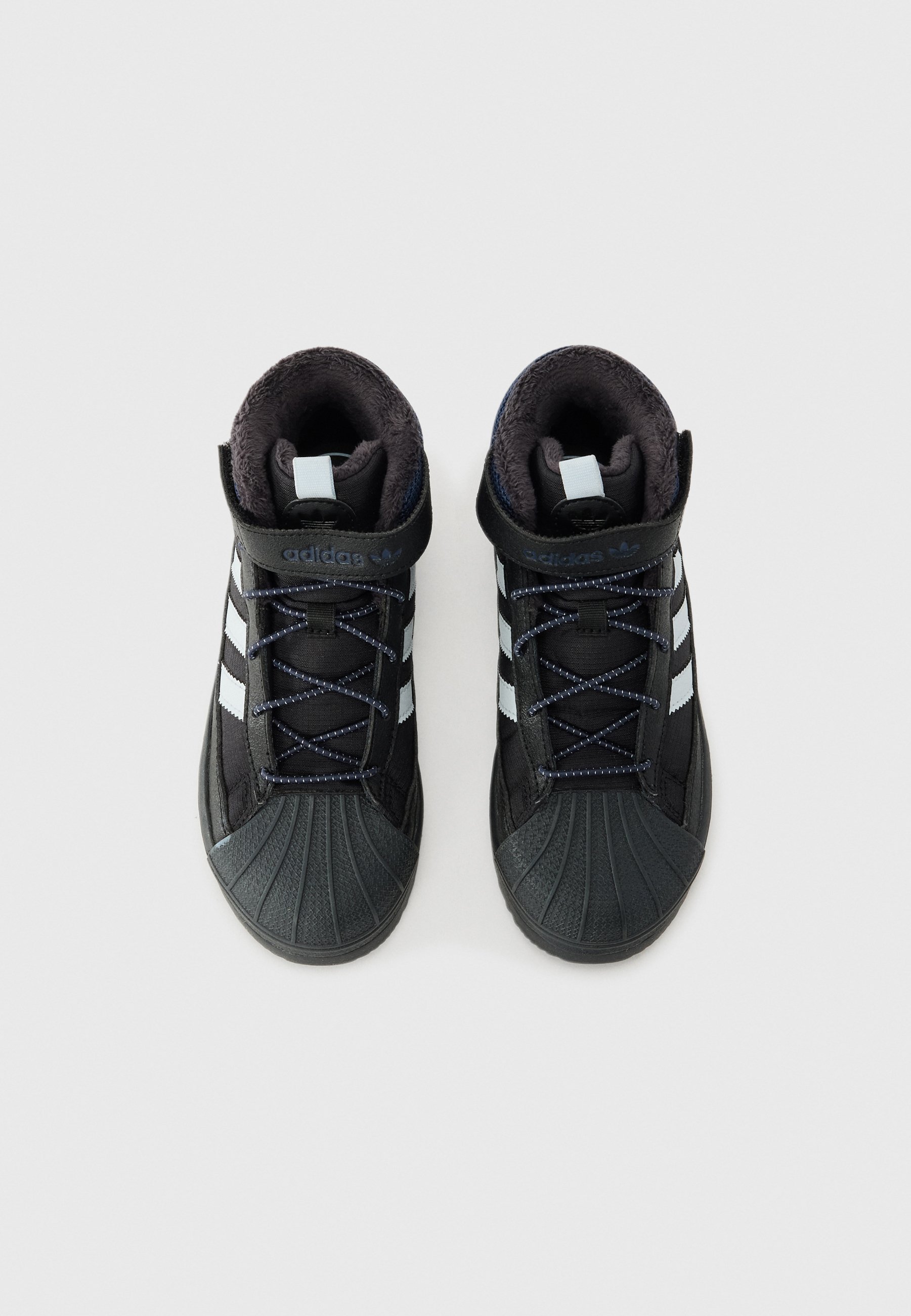 mens adidas sneaker boots