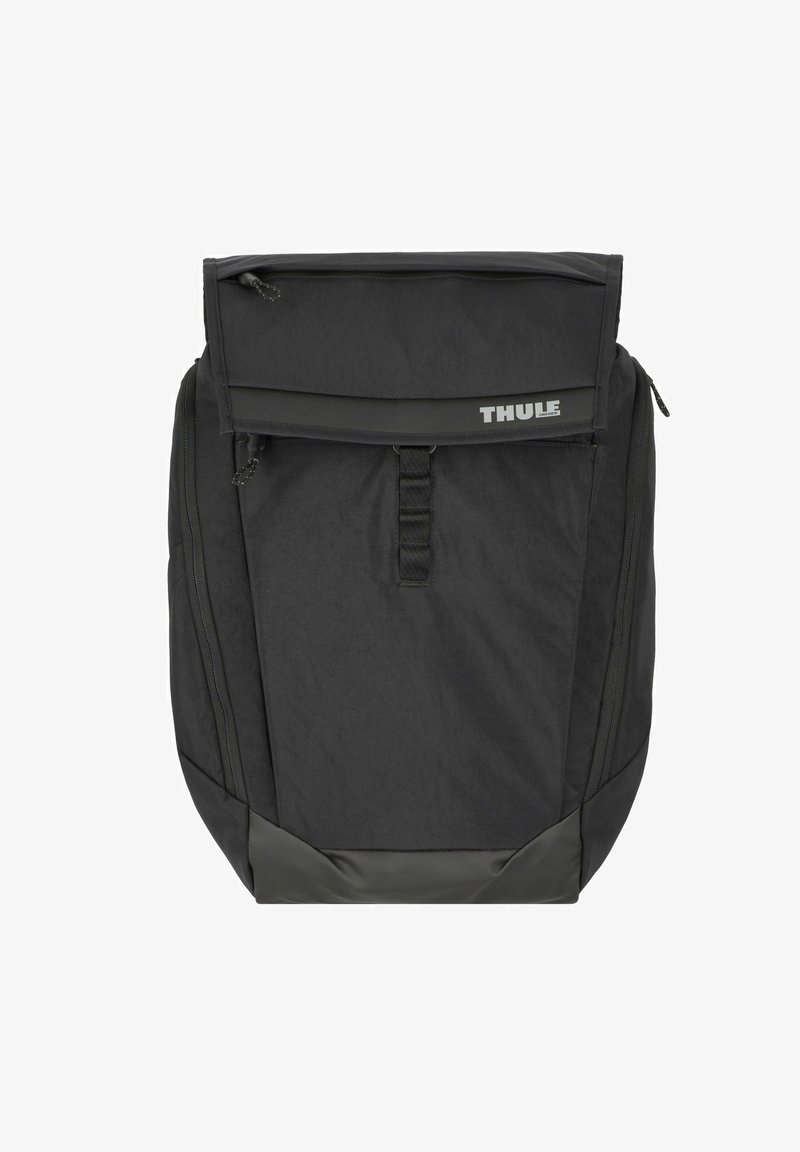La mochila negra Thule cuenta con un tejido texturizado, cierres con cremallera, una tapa plegable y una base reforzada. Diseño compacto con correas acolchadas.