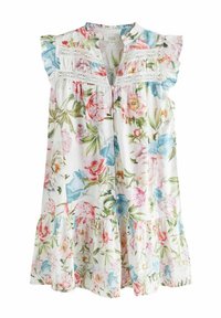 Robe fleurie avec un fond blanc et des fleurs colorées roses et bleues, manches à volants, boutonnière à l'avant et ourlet à volants.