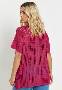 Yours Clothing SHORT SLEEVE - T-shirt med print - pink