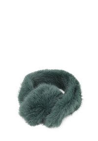 Cuffie in pelliccia sintetica verde e soffice, con coperture per le orecchie imbottite e un morbido nastro peloso che le collega.