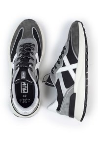 MUNICH DYNAMIX - Trainers - black