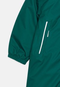 Reima WINTER OVERALL GOTLAND UNISEX - Ziemas kombinezons - deeper green