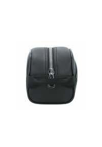 Astuccio da toiletta in pelle nera con superficie texture, forma arrotondata, doppia cerniera argentata e dettaglio con manico sulla parte anteriore.